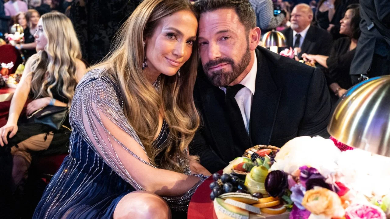 Jennifer Lopez And Ben Affleck Undergoing Couples Therapy