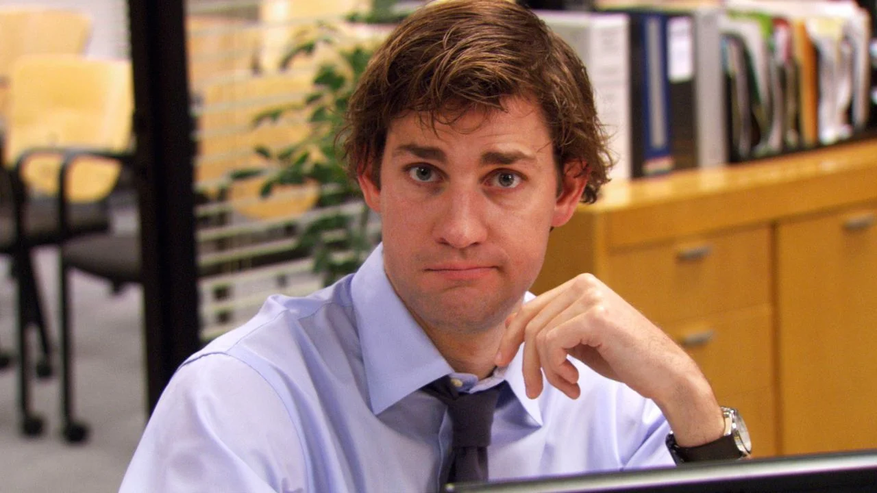 “The Scariest, Most Beautiful, Horrific Moment Of My Life” John Krasinski Talks About Stealing Dunder Mifflin Sign