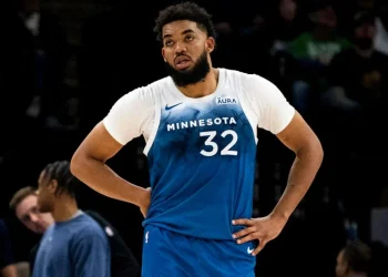 Karl-Anthony Towns' Shooting Struggles and TNT Crew's Reaction in NBA Playoffs---