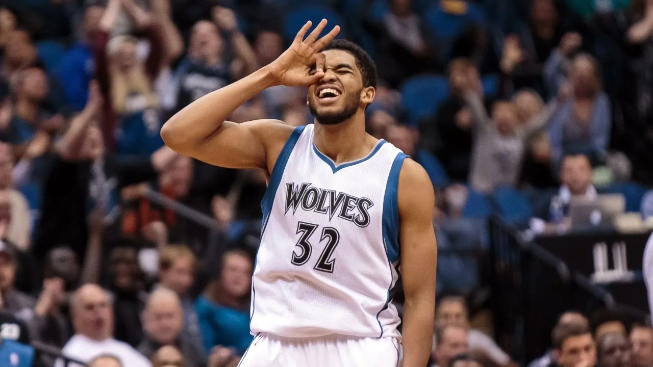 Karl-Anthony Towns Supports Coach’s Bold Move During Crucial Game 2 Against Dallas Mavericks