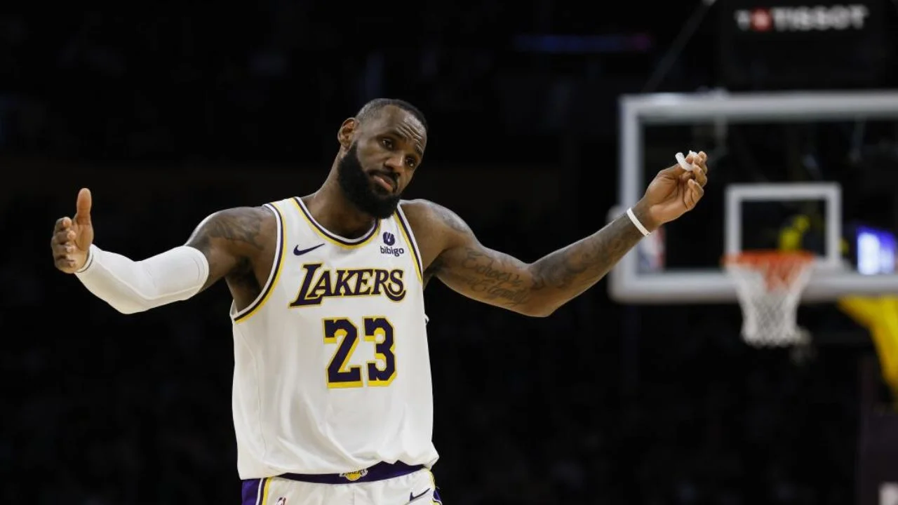 LeBron James Faces Critical Decision Point On Contract Extension With Los Angeles Lakers