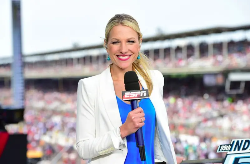 Lindsay Czarniak’s Biography: Facts, Career, Family, Net Worth