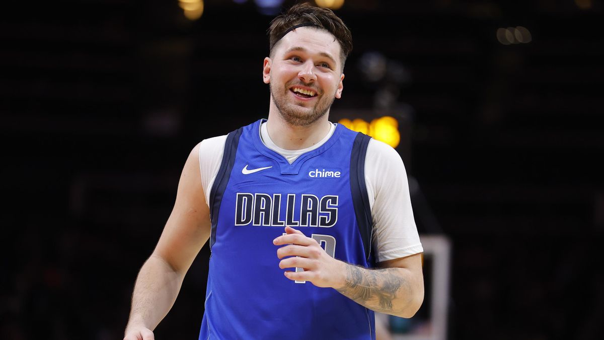 Luka Doncic's Last-Second 3-Pointer Secures Mavericks' Dramatic Win Over Timberwolves---