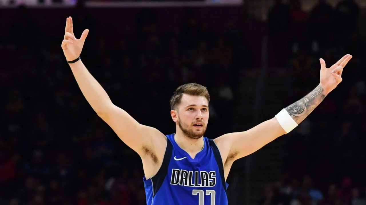 Luka Doncic’s Last-Second Three-Pointer Stuns Minnesota Timberwolves and Ignites Social Media Frenzy