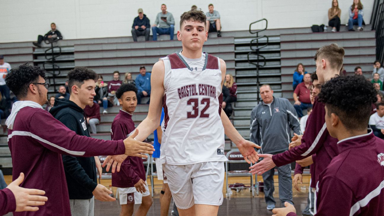 Donovan Clingan, the University of Connecticut Basketball Player, Will Change Defense in the NBA