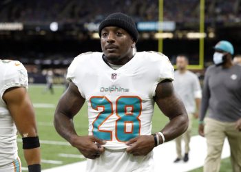 Miami's Record-Setter Duke Johnson Retires: His Inspiring NFL Journey from College to Pro