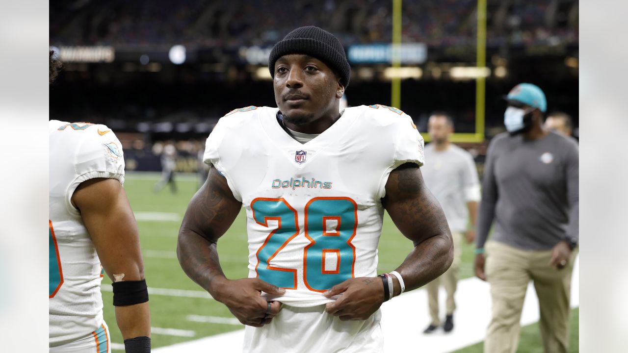 NFL News: Duke Johnson, The Former University of Miami Record-Setter Announces Retirement From NFL After Impressive Career As Running Back