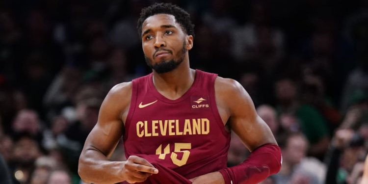 NBA Eastern Conference Semi-Finals: Donovan Mitchell Lifts Cleveland Cavaliers to Victory Over Boston Celtics