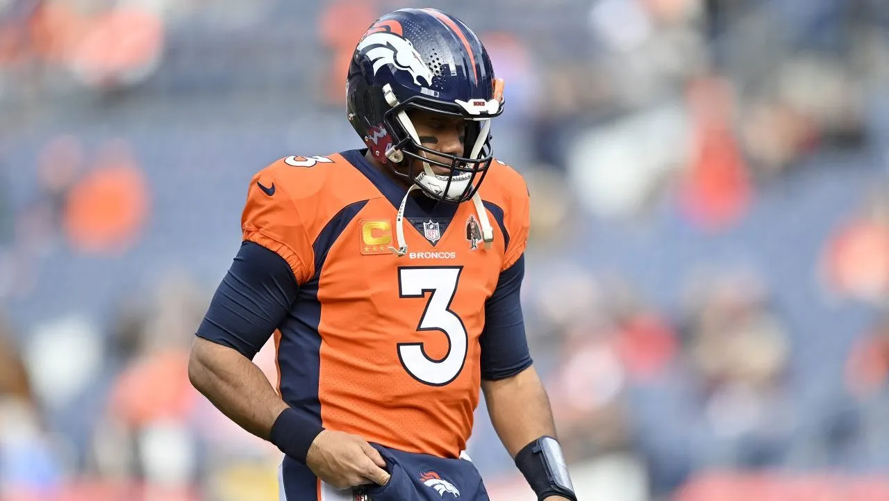 2024 NFL Drama: Russell Wilson's Heated Return to Denver for Steelers-Broncos Clash