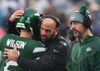 NFL News: Aaron Rodgers Praises Robert Saleh's Increased Involvement With New York Jets' Offense