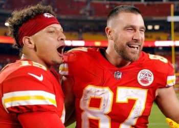 Navigating Controversy with Grace The Kelce and Mahomes Perspective on Team Dynamics