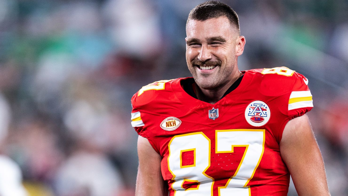 Navigating Controversy with Grace The Kelce and Mahomes Perspective on Team Dynamics