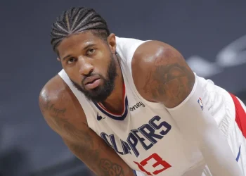 New York Knicks Eyeing Los Angeles Clippers' Paul George in Potential Offseason Shake-up