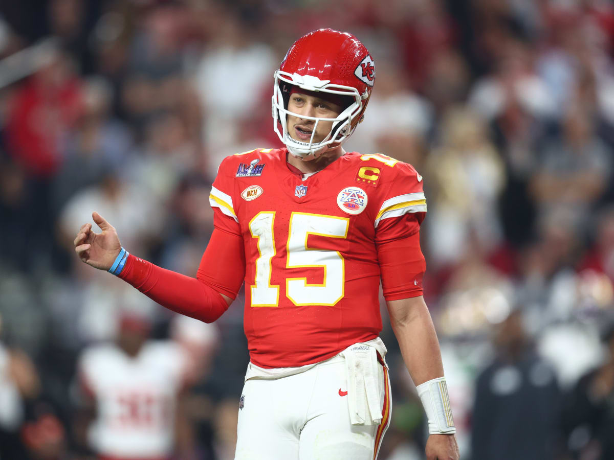  Patrick Mahomes on Basketball and NFL Crossover: His Surprising Take on an NBA Star's Football Potential