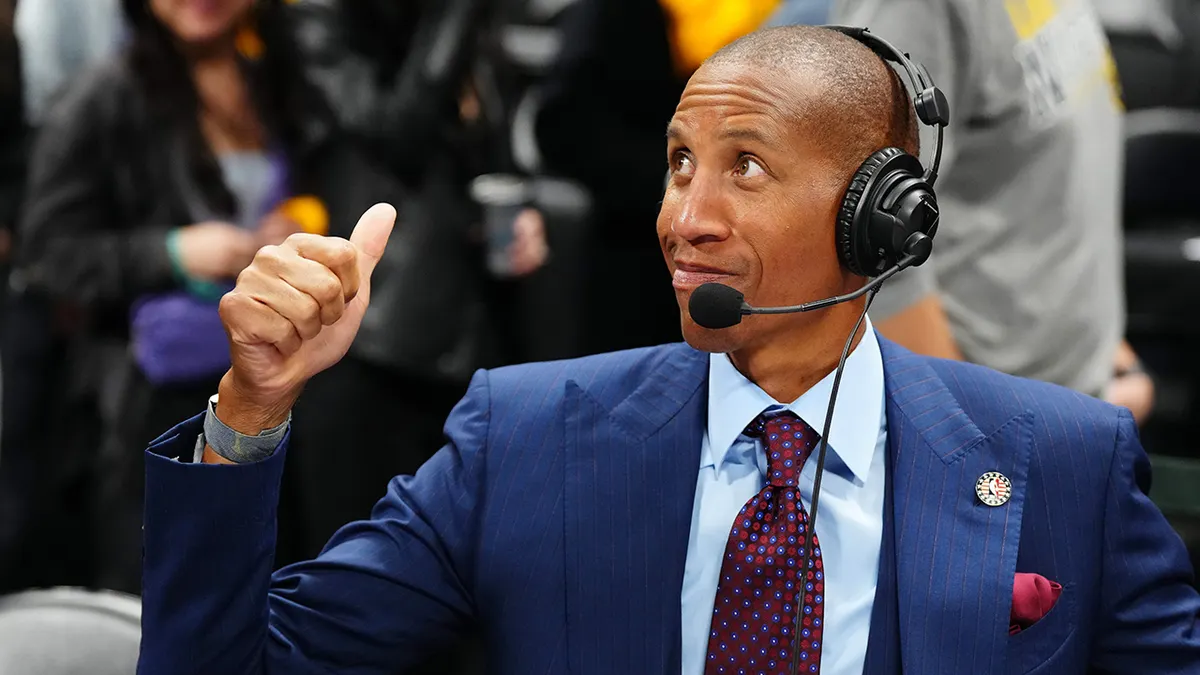 How Did Reggie Miller’s Leadership Skills Contribute To The Indiana Pacers’ Victory Over The New York Knicks?