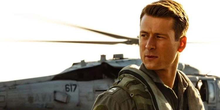 Rising Stars Glen Powell's Journey from Aspiring Actor to Hollywood Icon