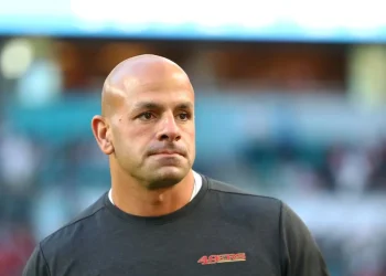 Robert Saleh Takes Bold Steps in Jets' Offense with Aaron Rodgers' Guidance