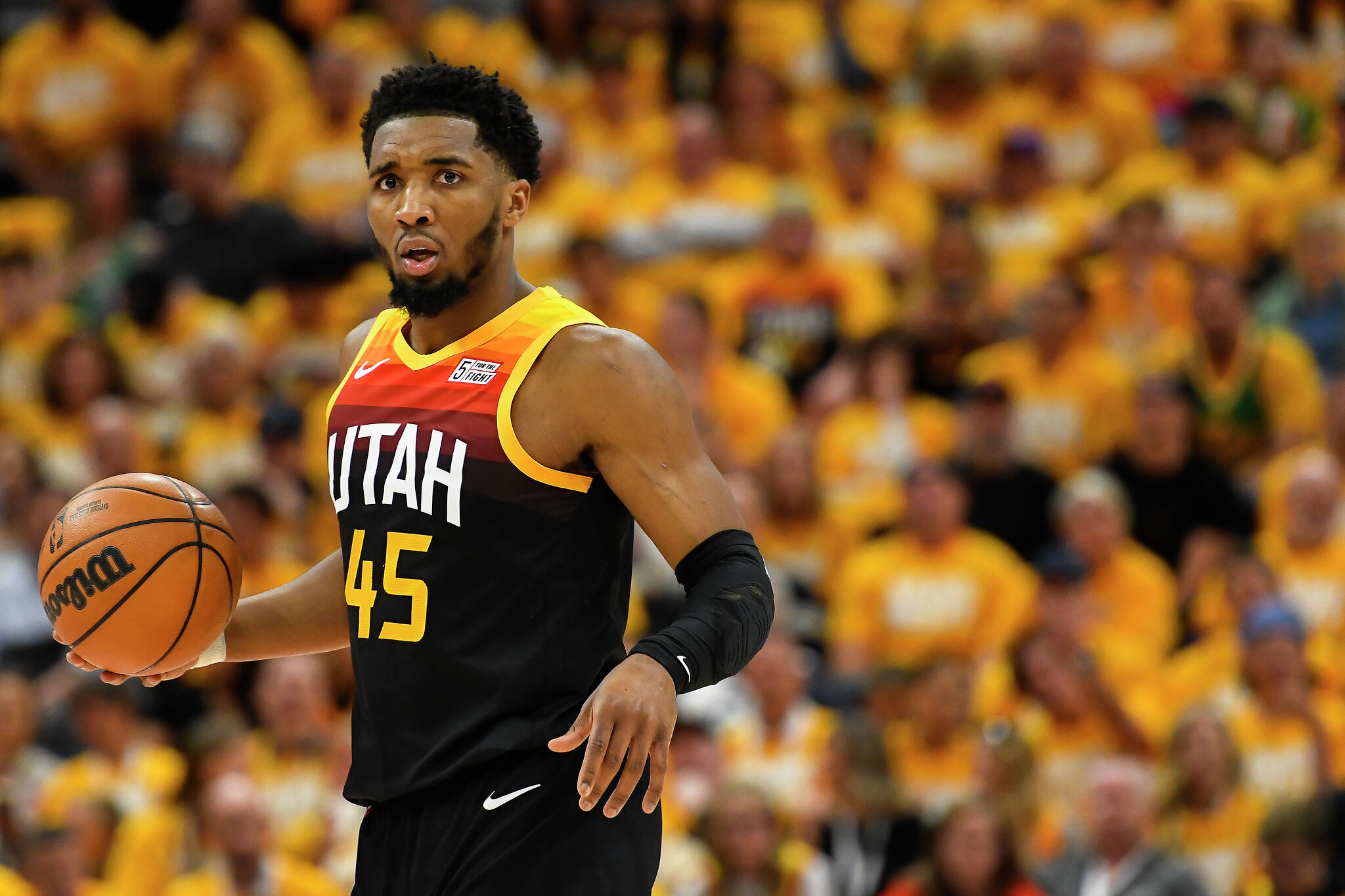 Is the Houston Rockets’ Rumored Interest in Donovan Mitchell a Strategic Gamble or a Winning Move?