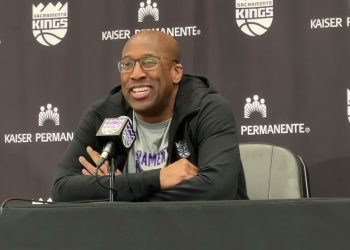 Sacramento Kings' Mike Brown Faces Pressure to Deliver Big in 2024-25 NBA Season