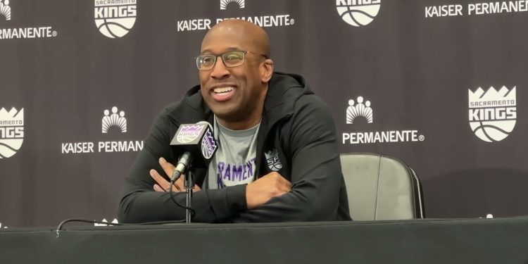 Sacramento Kings' Mike Brown Faces Pressure to Deliver Big in 2024-25 NBA Season