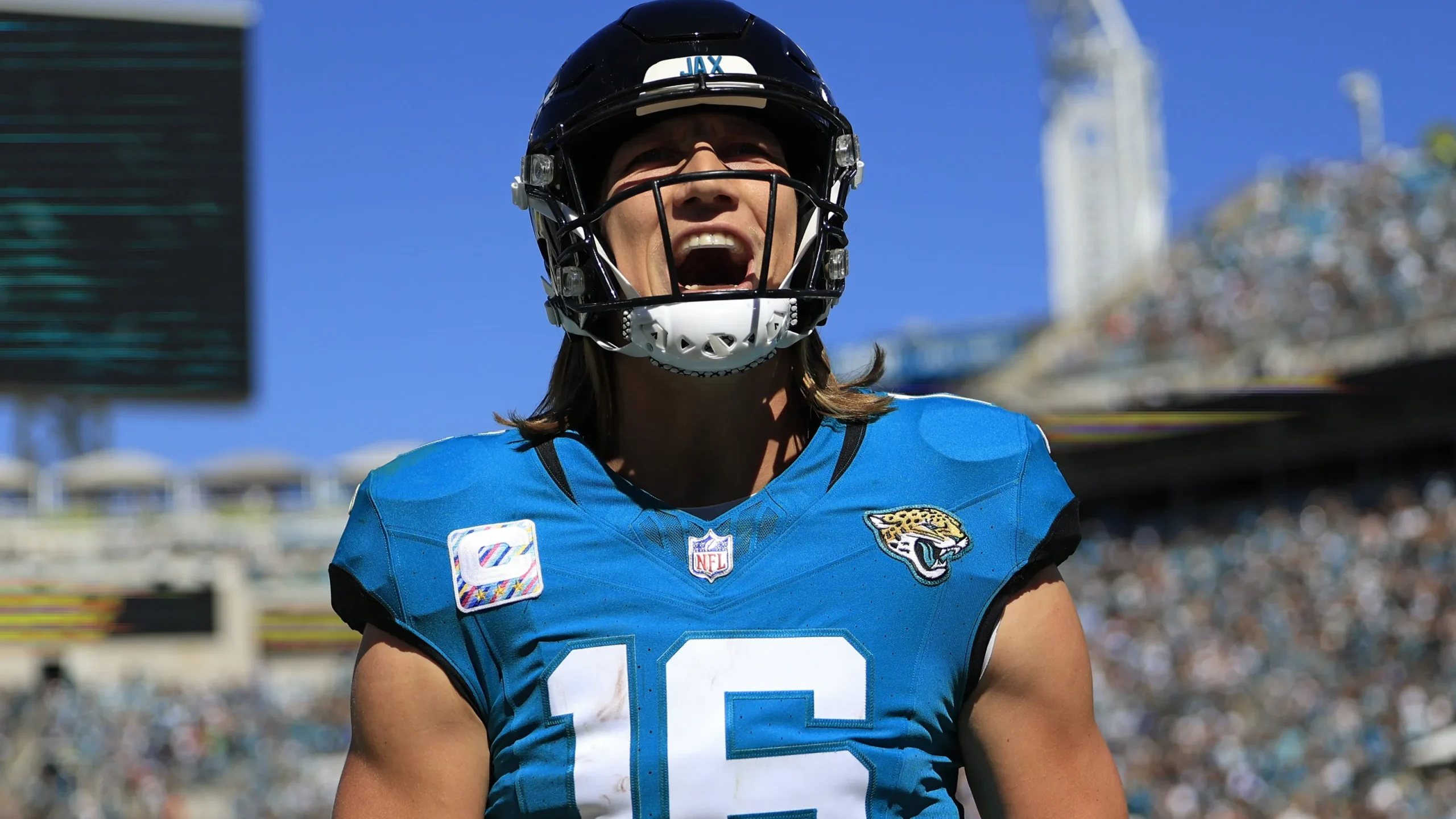 Should the Jaguars pay Trevor Lawrence?  A former general manager gives his opinion