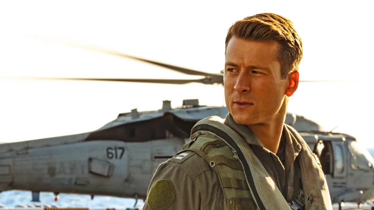 Soaring Higher Glen Powell's Star Turn in Top Gun 3