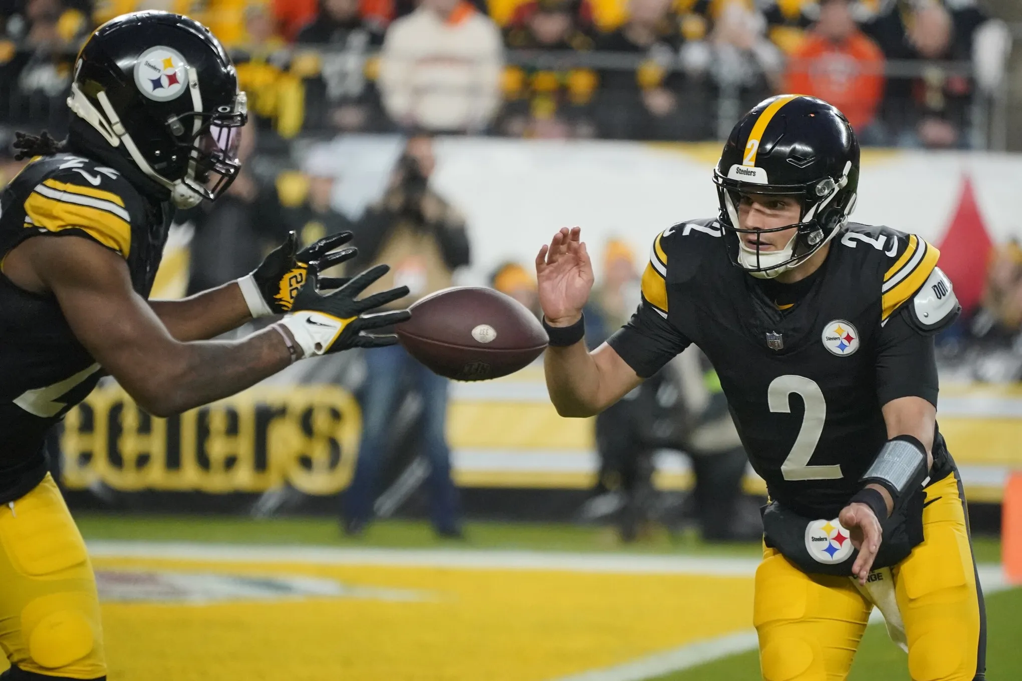 NFL News: Najee Harris Days In Pittsburgh Steelers Are Numbered, La’Mychal Perine Touted To Be The Next Big Thing