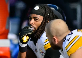 Steelers Strategize Boosting Backfield Depth Amid Najee Harris Trade Speculations..