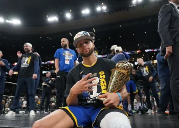 Stephen Curry and Bradley Cooper Delight Fans with Cheesesteak Toss at BottleRock Napa Valley Festival