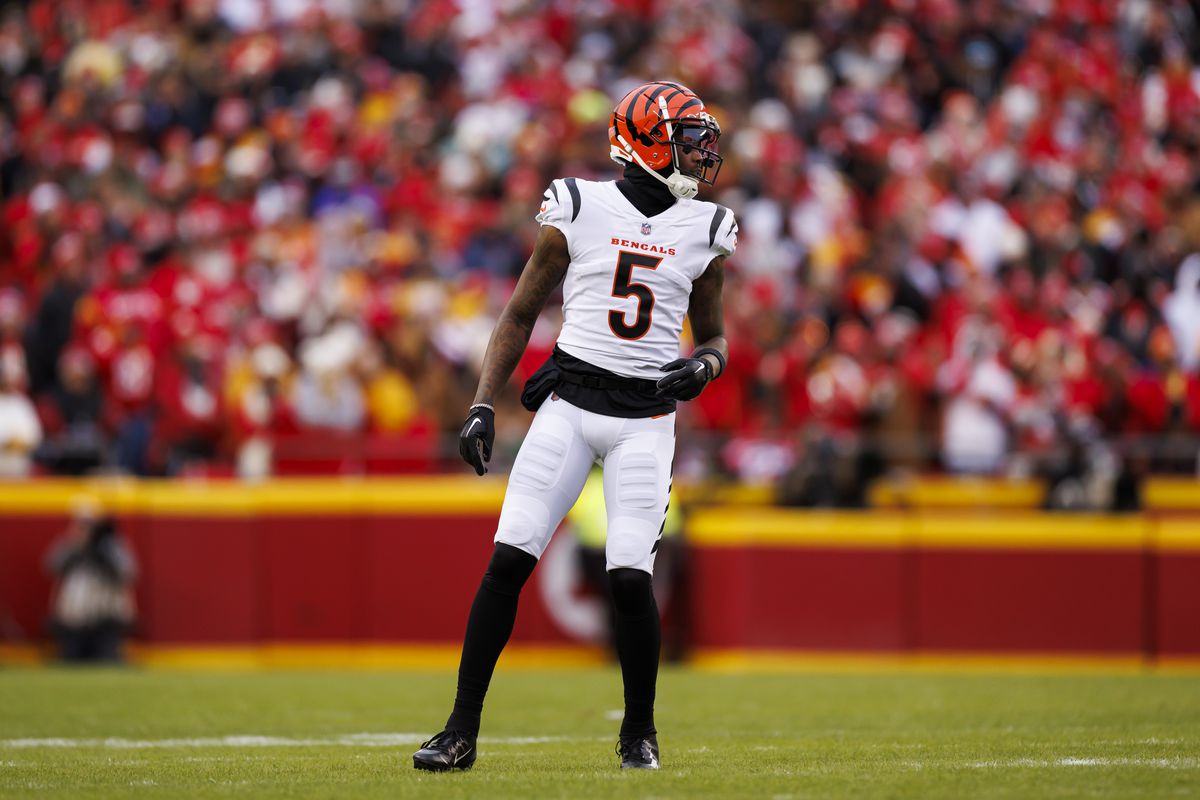  Tee Higgins Stakes High as Trade Drama Unfolds with the Bengals