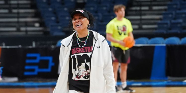 How Dawn Staley Played A Big Role In Elevating Tessa Johnson's Rise in Collegiate Basketball?