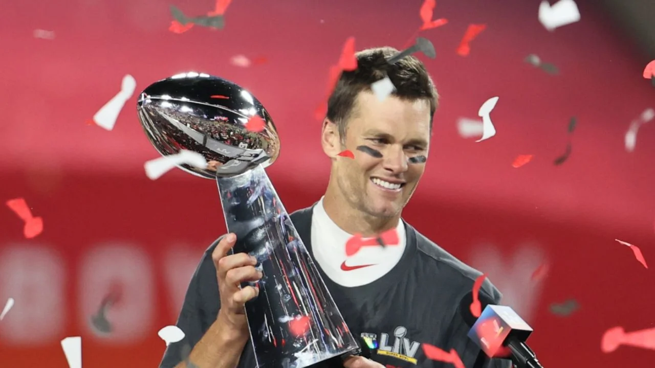 Tom Brady Vows To Avoid Future Netflix Roasts After Family’s Disappointment With Mean Jokes