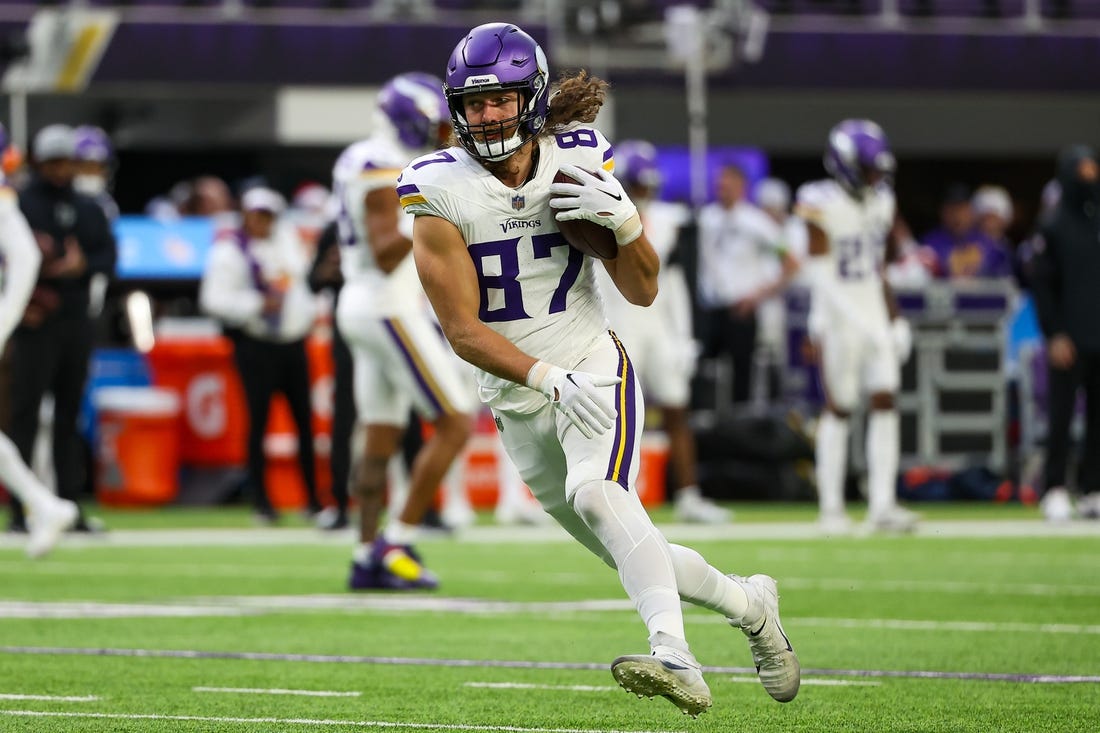 NFL News: Minnesota Vikings’ T.J. Hockenson Says Recovery Journey After Knee Injury Is Super Impressive