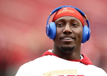 49ers Fans Hold Their Breath as Deebo Samuel Faces Trade Rumors Amid Team Changes