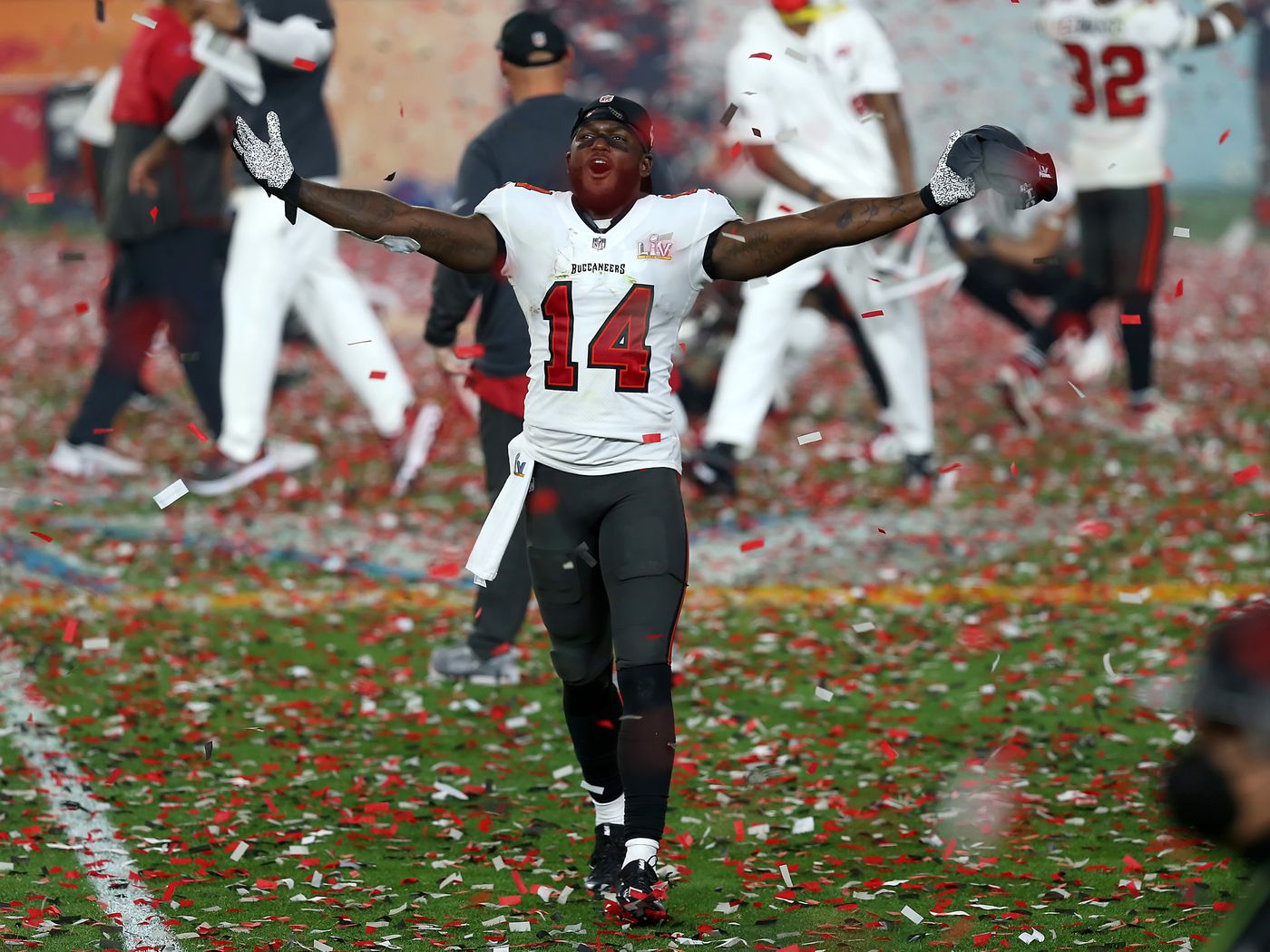 A Closer Look at Tampa Bay Buccaneers' Offseason Dynamics and Chris Godwin's Uncertain Future