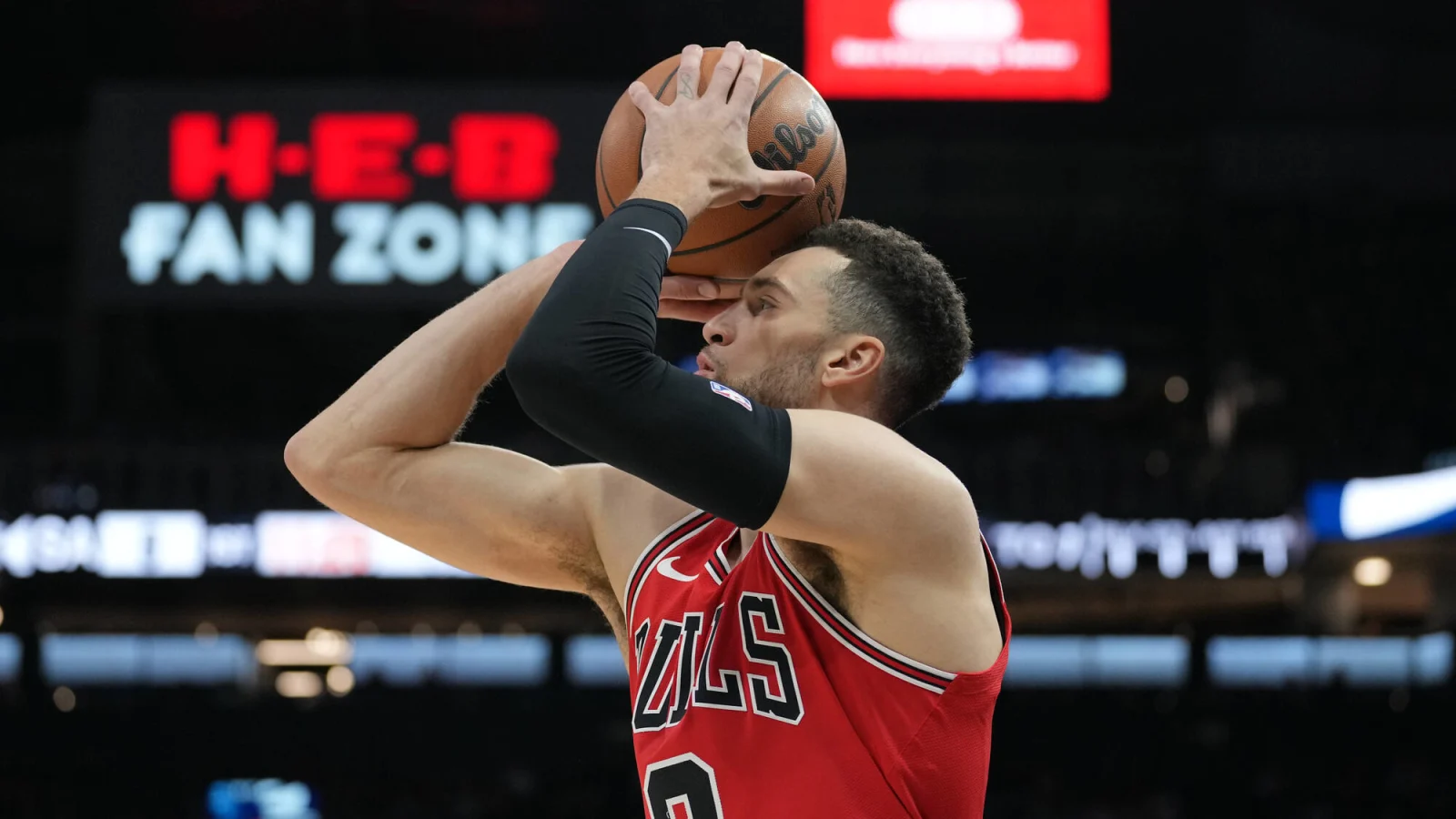 Bulls Lower Asking Price for Two-Time All-Star Zach LaVine