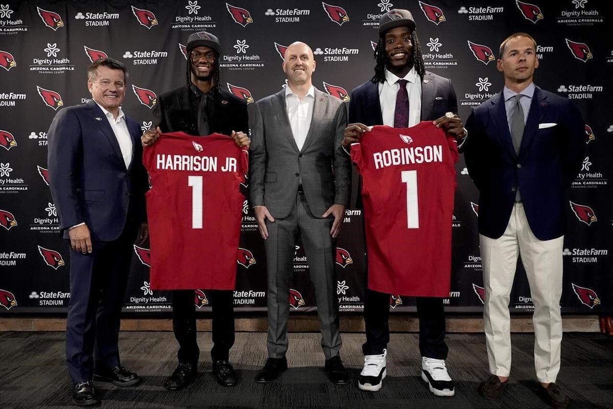 NFL News: Arizona Cardinals Bolster Defense With Darius Robinson’s Signing, Strengthening Playoff Ambitions