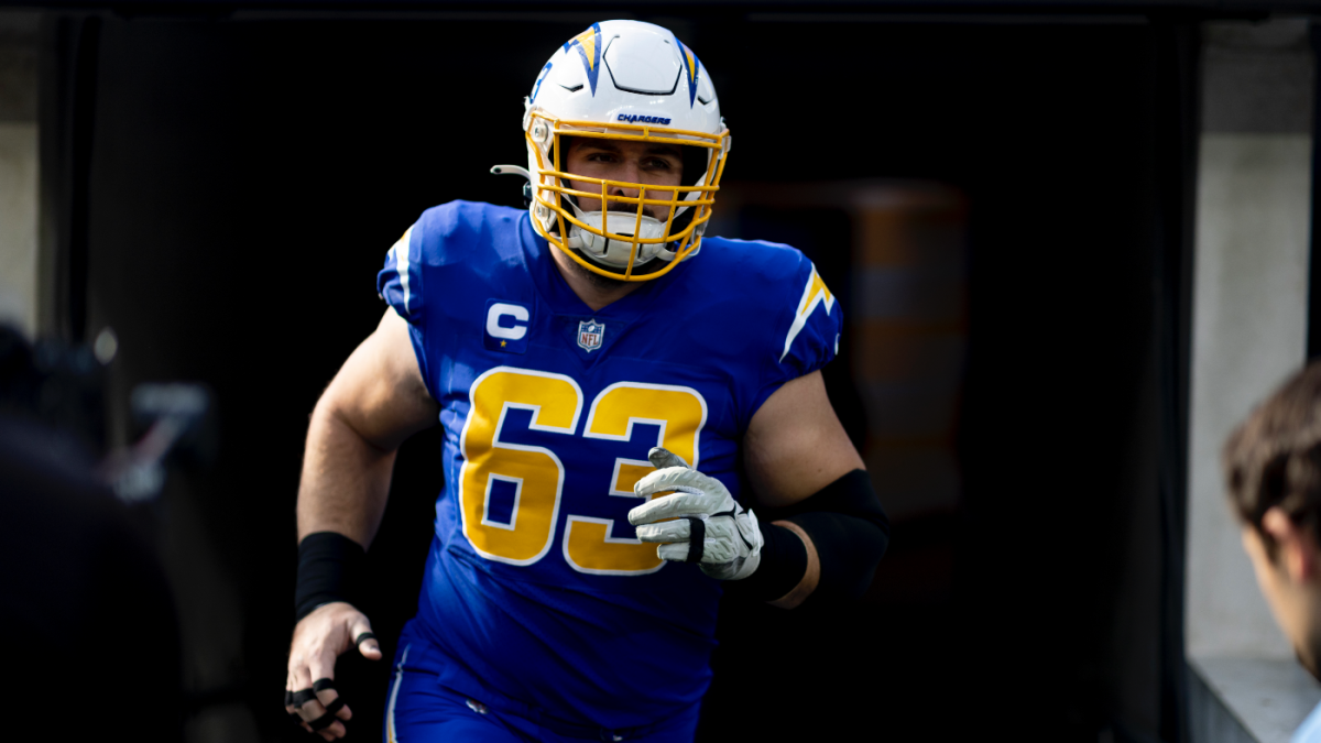 NFL News: Corey Linsley Retires After Stellar All-Pro Career, A Look ...