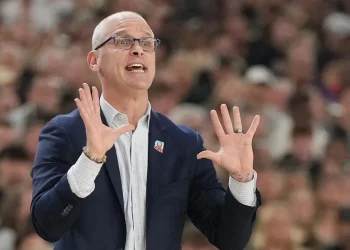 Dan Hurley and the Lakers A Tale of Loyalty and Ambition
