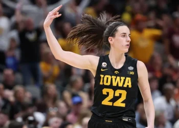 "I Feel Like I'm Getting Hammered," Caitlin Clark Faces The Intense Physical Brunt Of WNBA