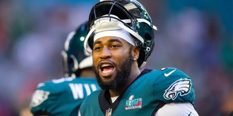 Jetting into Controversy: Haason Reddick's Silence on Jets Debut Sparks Speculation