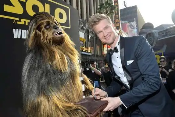 Joonas Suotamo, Chewbacca