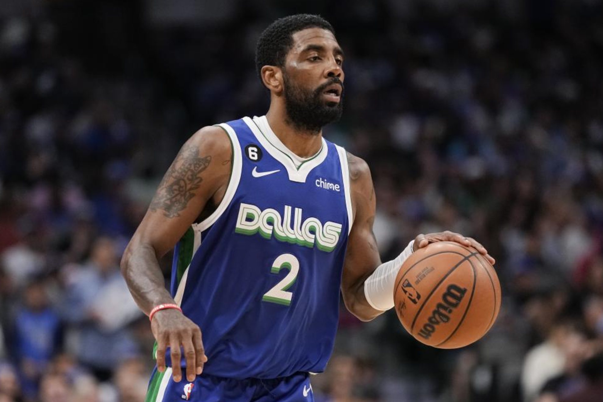 Dallas Mavericks Star Kyrie Irving Shows Immense Focus Amidst Boston Celtics Fans’ Boos