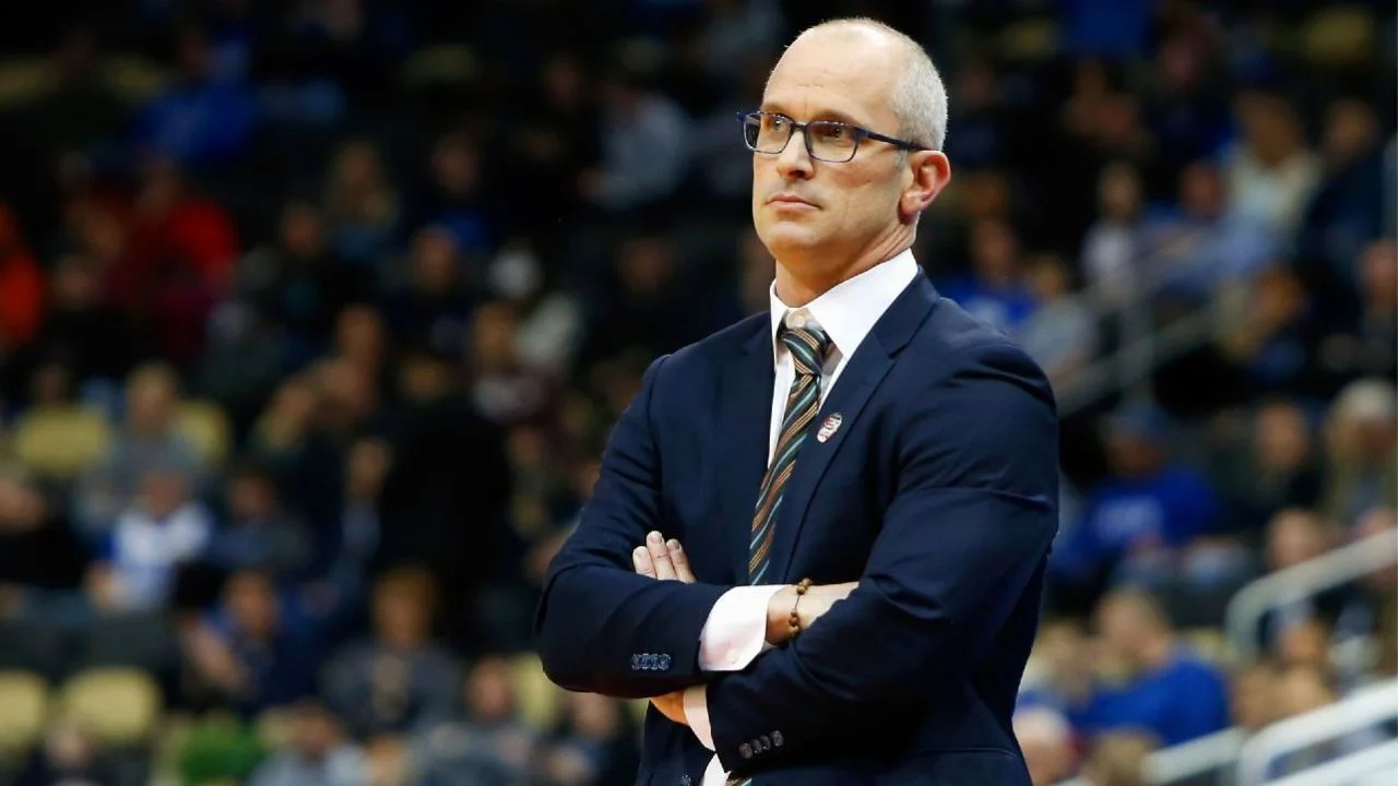 NBA News: Los Angeles Lakers Setting Up a $100,000,000 Gamble on Dan Hurley