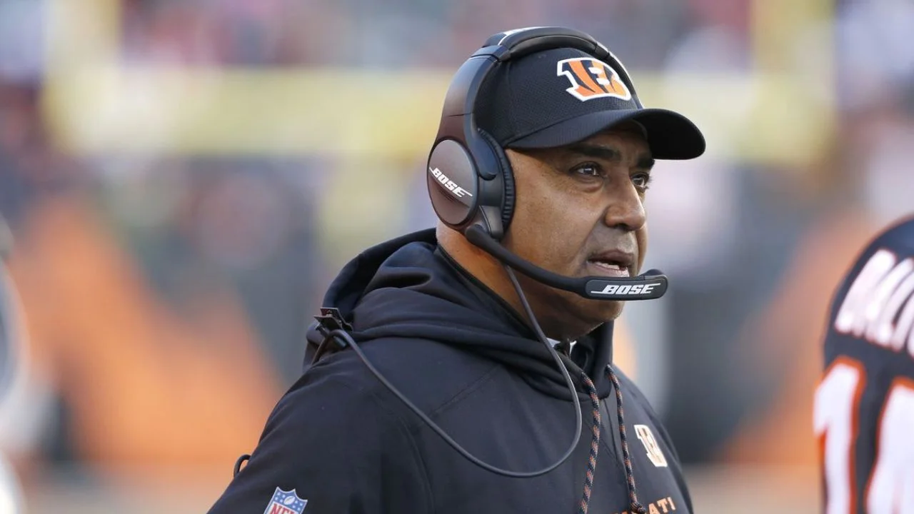 NFL News: How Will Marvin Lewis And Antonio Pierce’s Partnership Impact The Las Vegas Raiders’ Strategy?