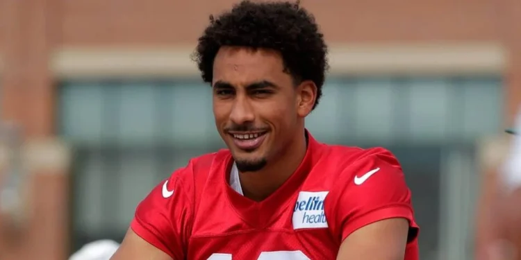 Packers' Jordan Love Touted as Next Big NFL Star: Could He Outshine Mahomes