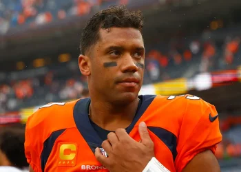 Russell Wilson Discovering a New Chapter with the Steelers 2