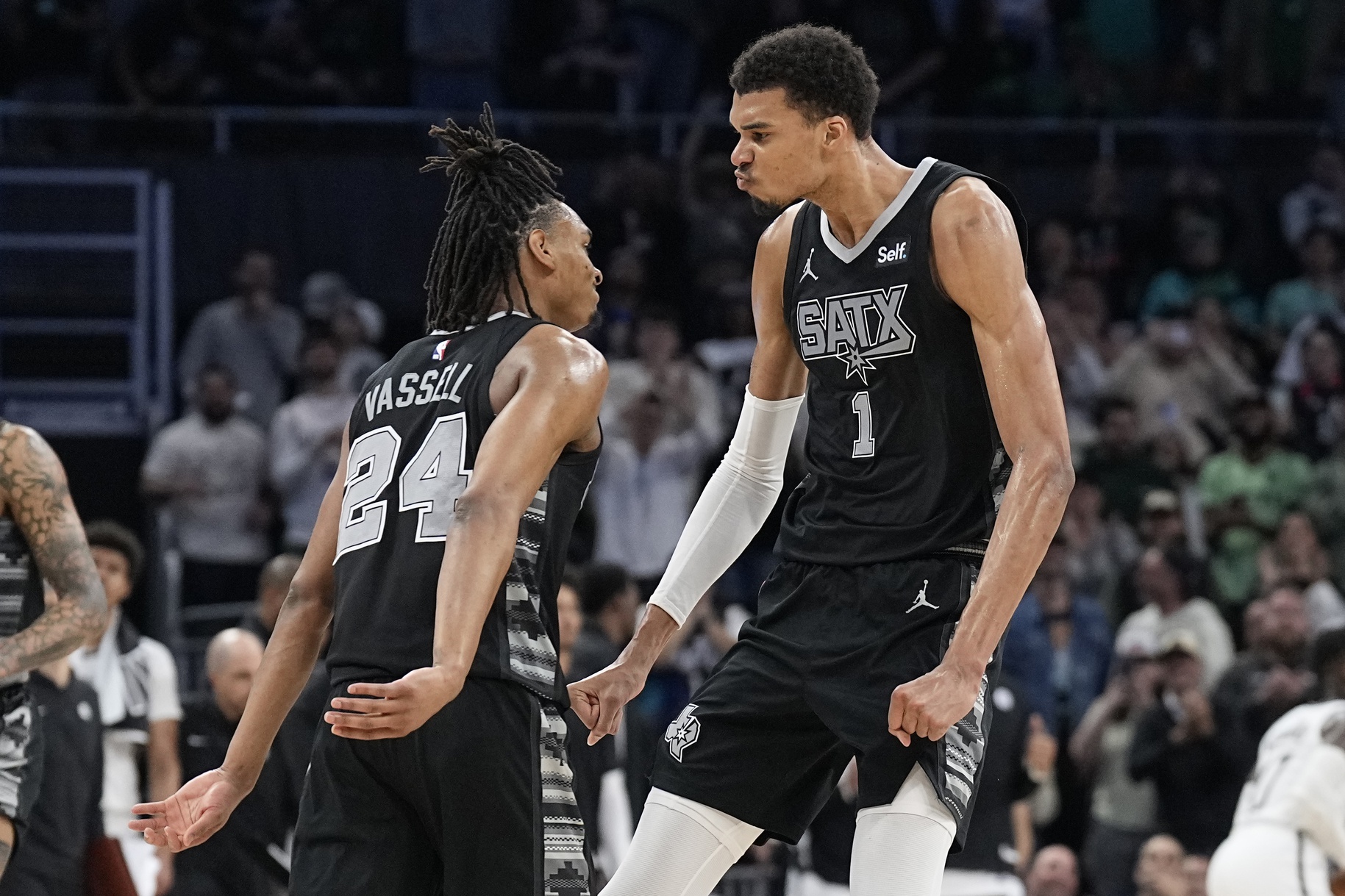 San Antonio Spurs Eyeing Major Trade to Bolster Roster This Summer