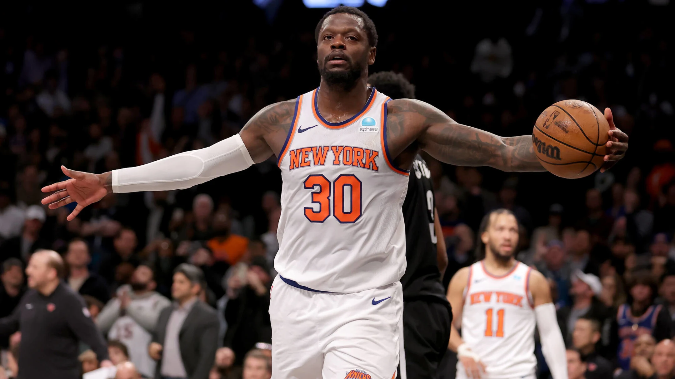 New York Knicks’ Exploring Potential Trades for Julius Randle, Eyeing Paul George, Donovan Mitchell, and More