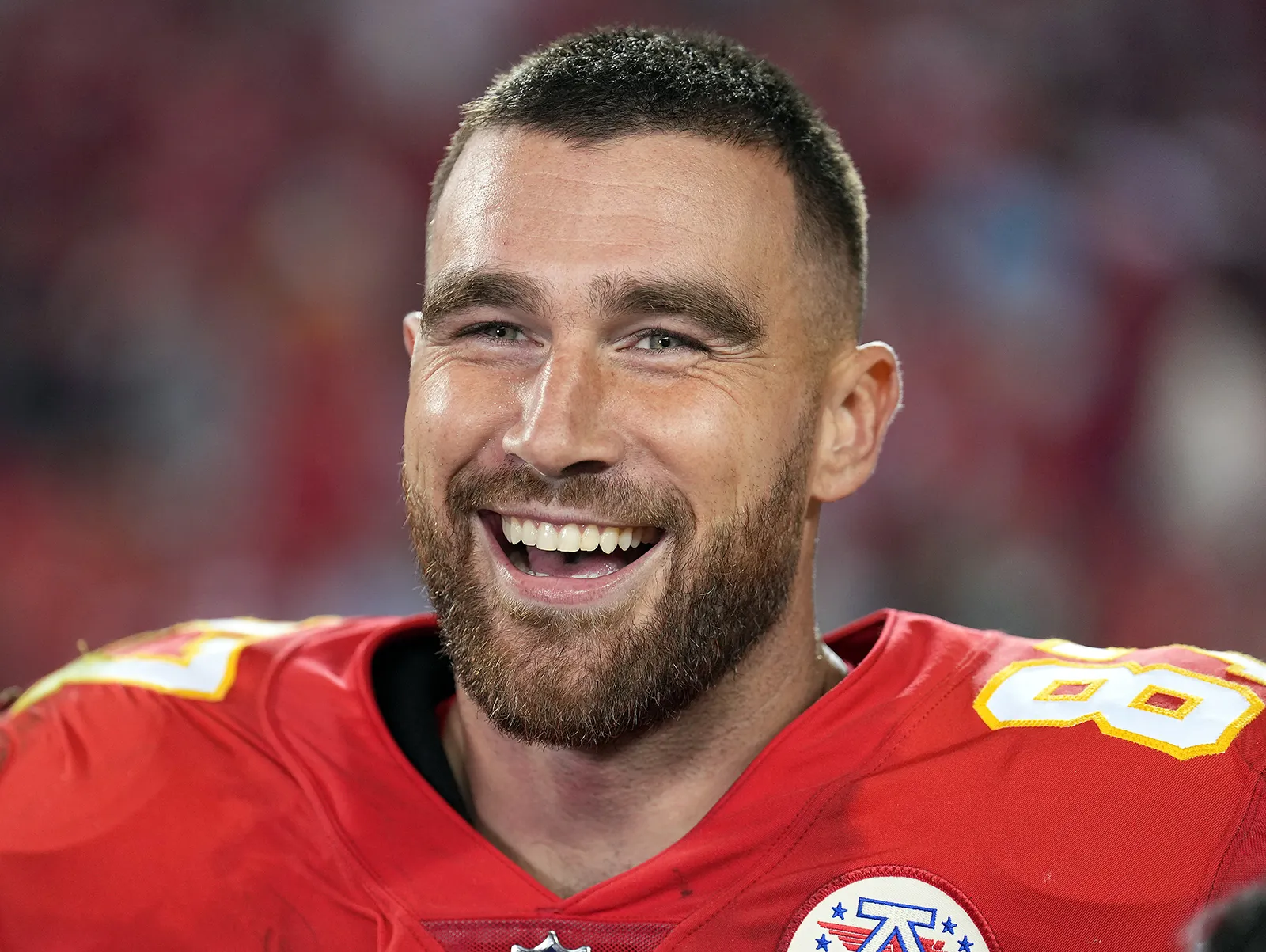 Travis Kelce Shares a Laugh with Secret Service During White House Visit--